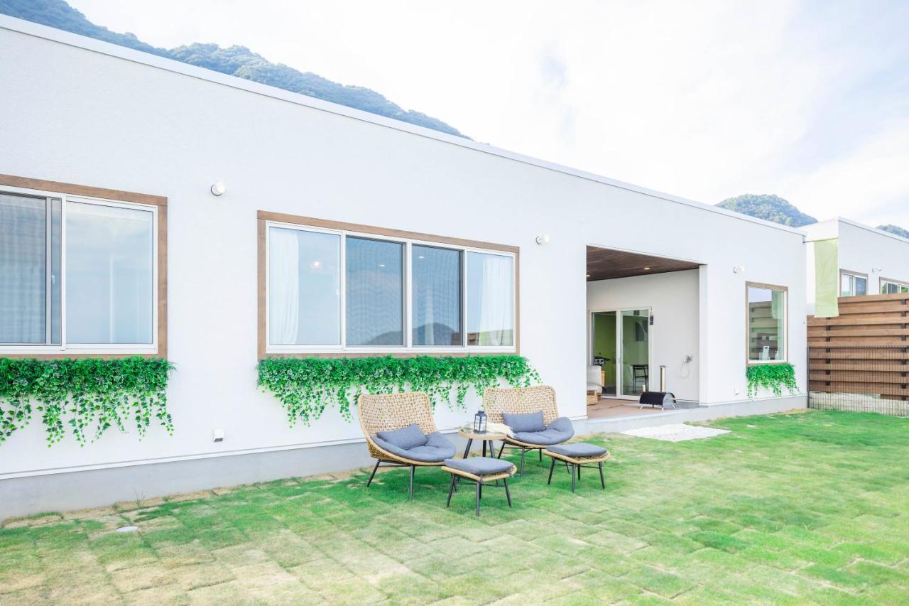 Lemon Farm Glamping Simanami Villa Onomicsi Kültér fotó